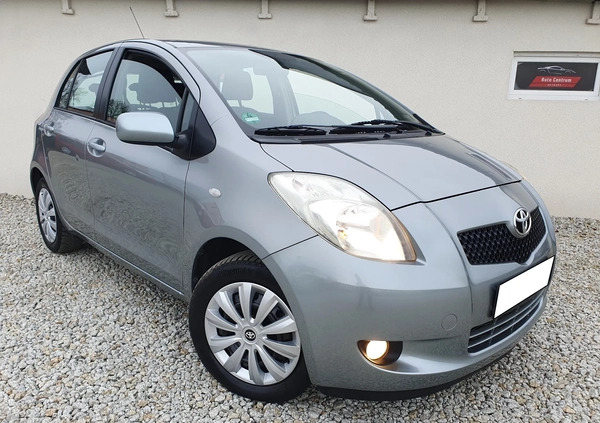 Toyota Yaris cena 23700 przebieg: 90000, rok produkcji 2008 z Świeradów-Zdrój małe 301